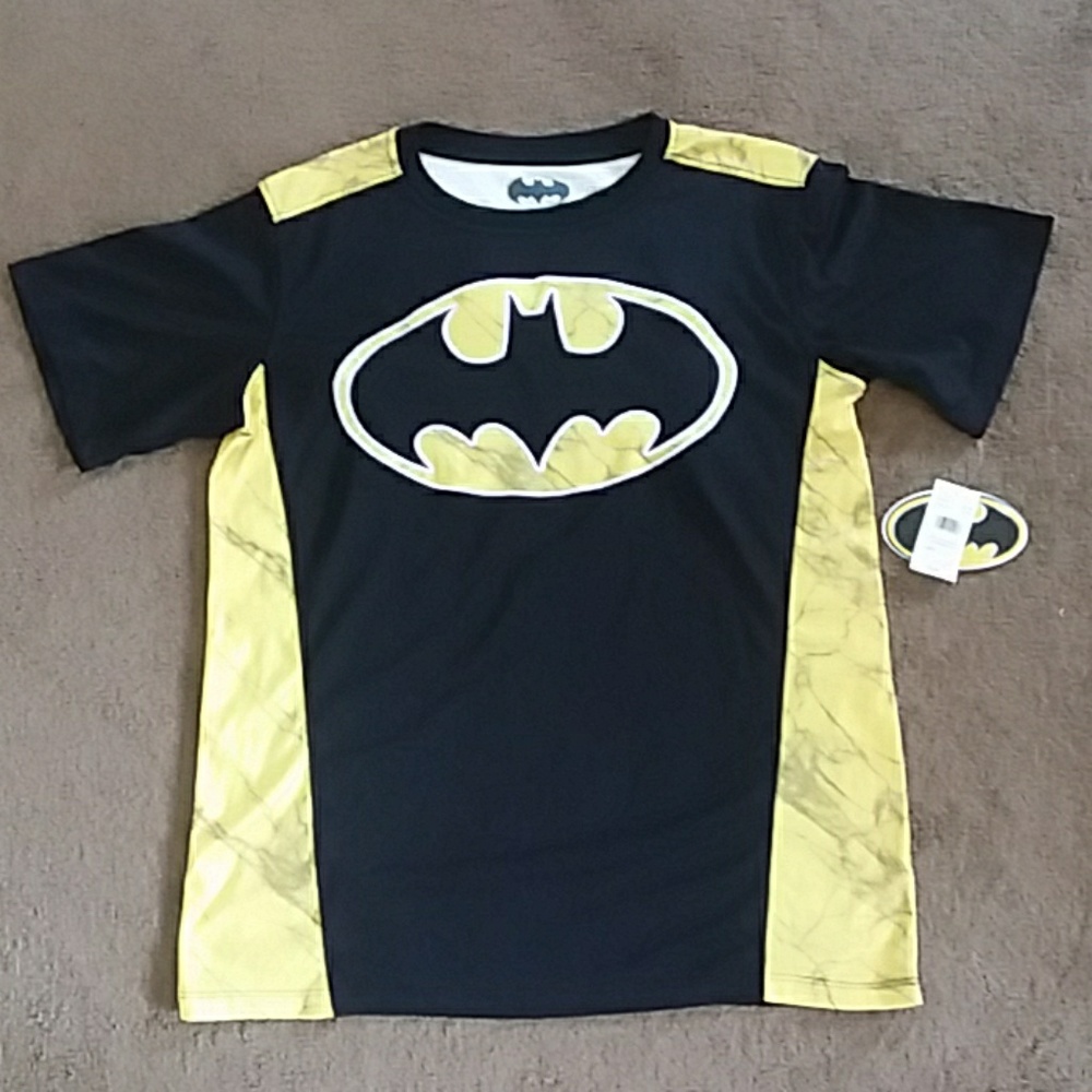 Boys Girls BATMAN Logo Poly T-Shirt Size XL 18 NWT